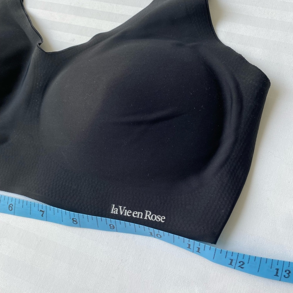 La Vie en Rose Seamless Launch Tank Bra, Size M - Picture 3 of 7